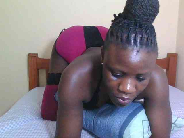 Babyrozzilah webcam