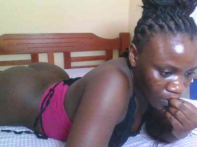 Babyrozzilah webcam
