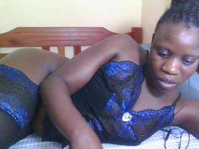 Babyrozzilah webcam