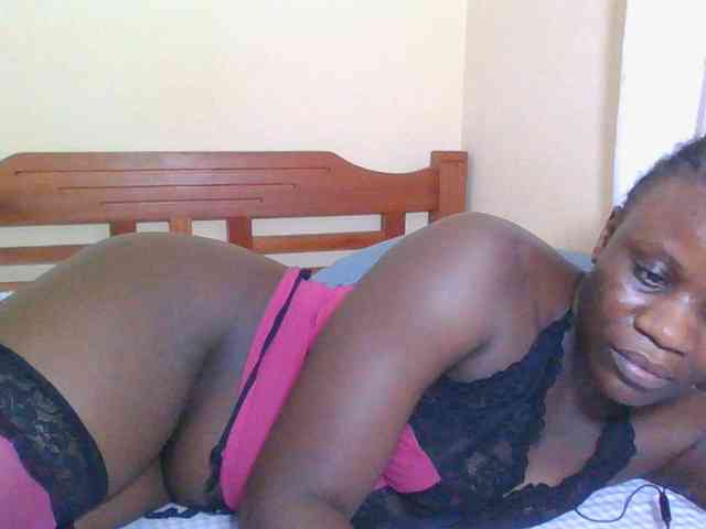 Babyrozzilah webcam