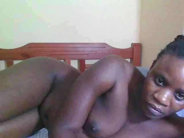 Babyrozzilah webcam