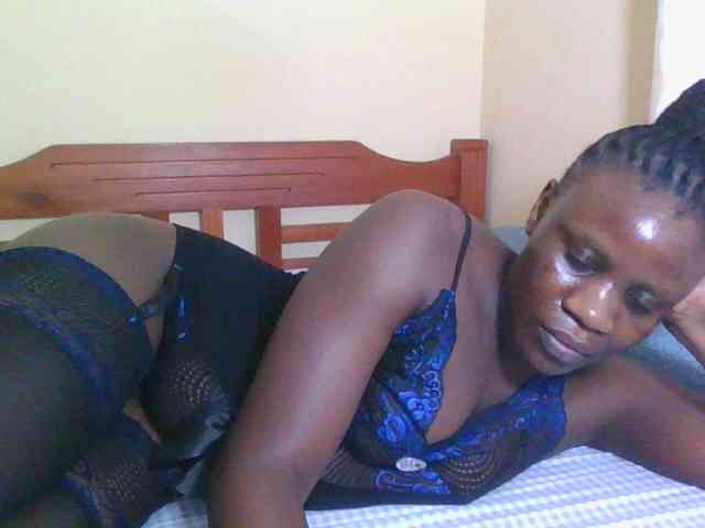 Babyrozzilah webcam