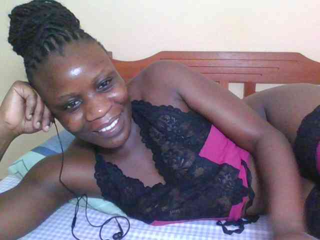 Babyrozzilah webcam