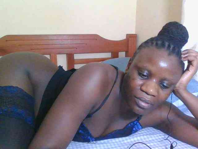 Babyrozzilah webcam