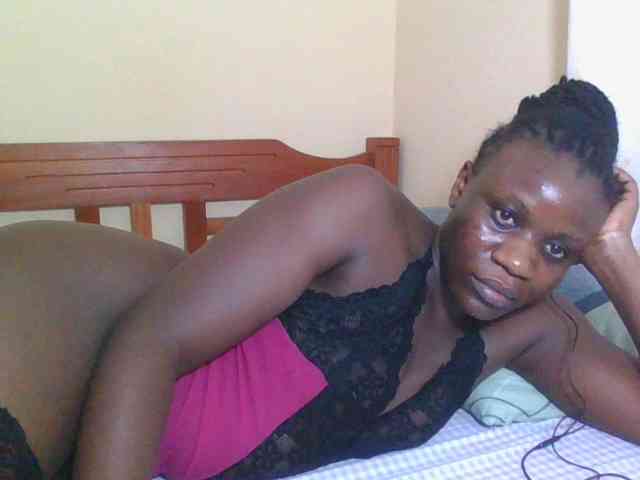Babyrozzilah webcam