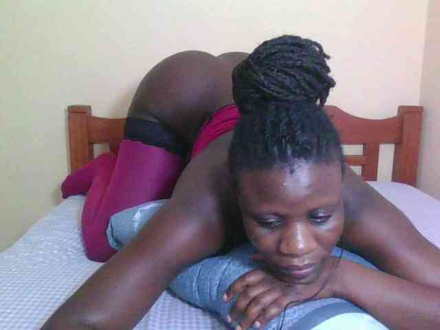Babyrozzilah webcam