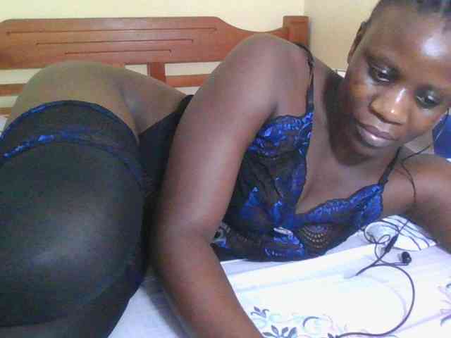 Babyrozzilah webcam