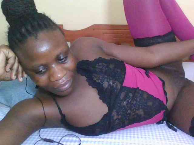 Babyrozzilah webcam