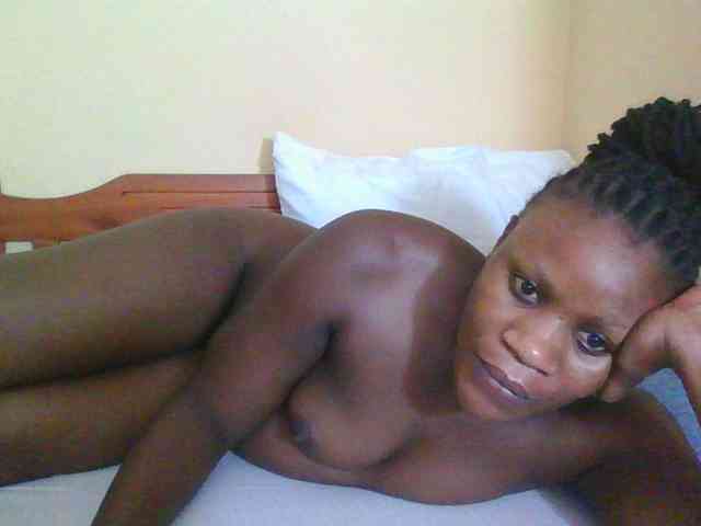 Babyrozzilah webcam