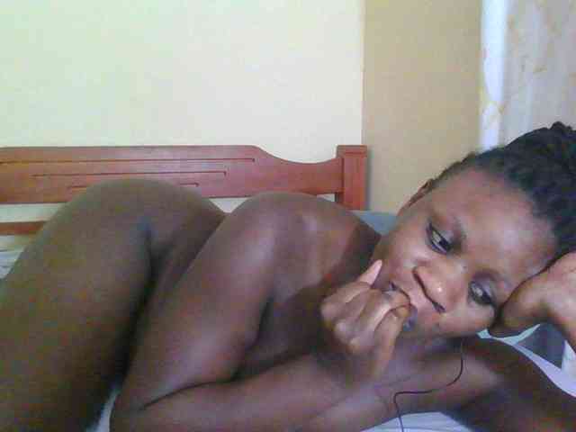 Babyrozzilah webcam