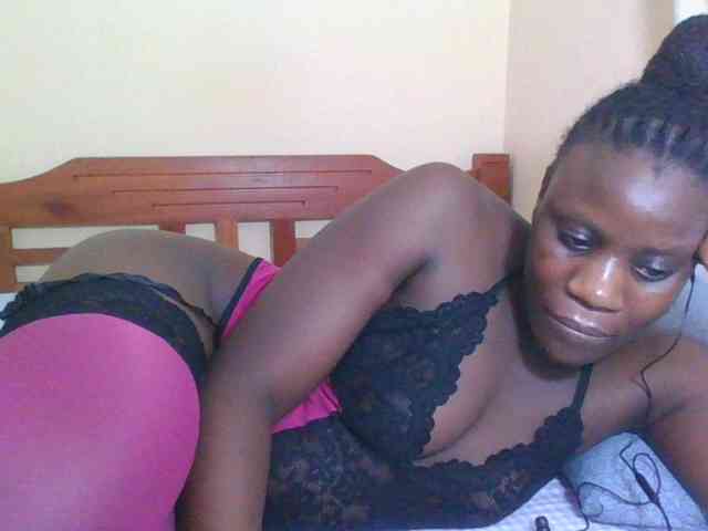 Babyrozzilah webcam