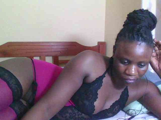 Babyrozzilah webcam
