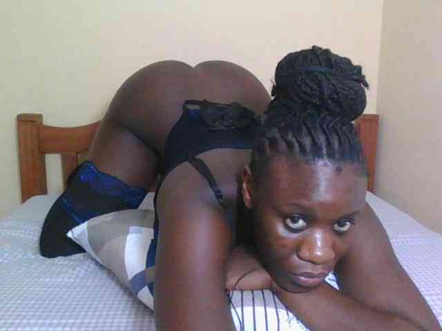 Babyrozzilah webcam