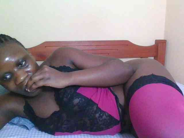 Babyrozzilah webcam