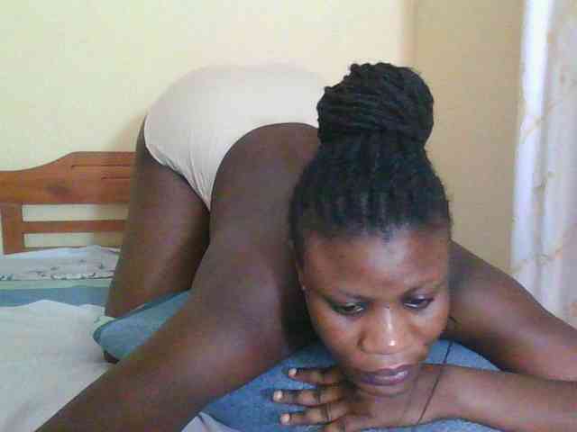 Babyrozzilah webcam