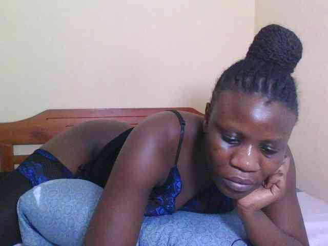 Babyrozzilah webcam