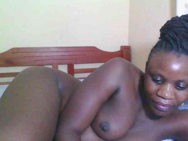 Babyrozzilah webcam