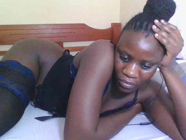 Babyrozzilah webcam