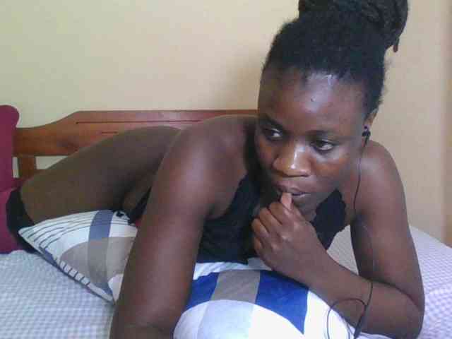 Babyrozzilah webcam