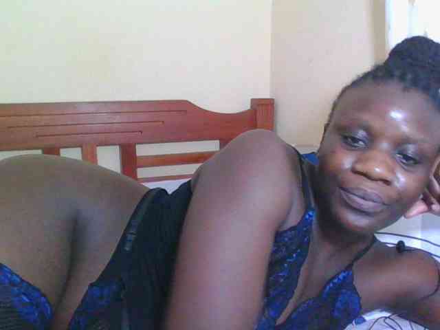 Babyrozzilah webcam