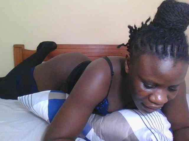 Babyrozzilah webcam