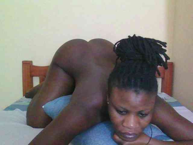 Babyrozzilah webcam