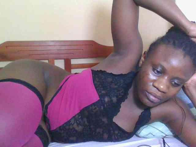 Babyrozzilah webcam