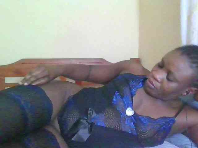 Babyrozzilah webcam