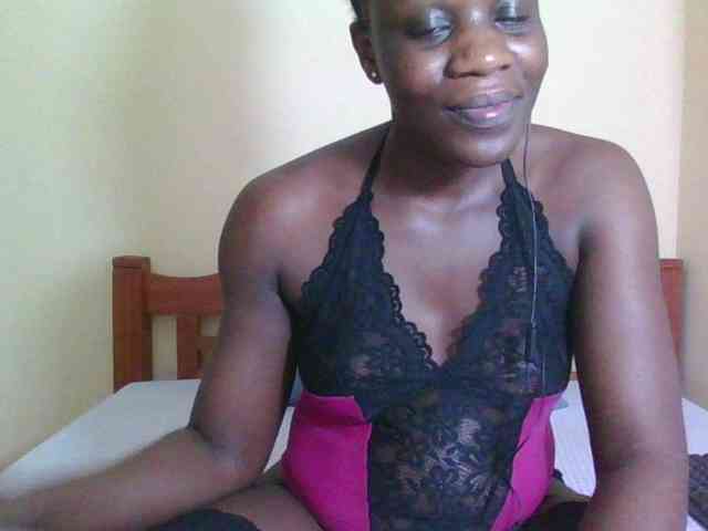 Babyrozzilah webcam