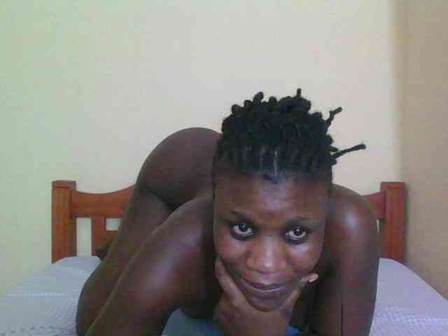 Babyrozzilah webcam