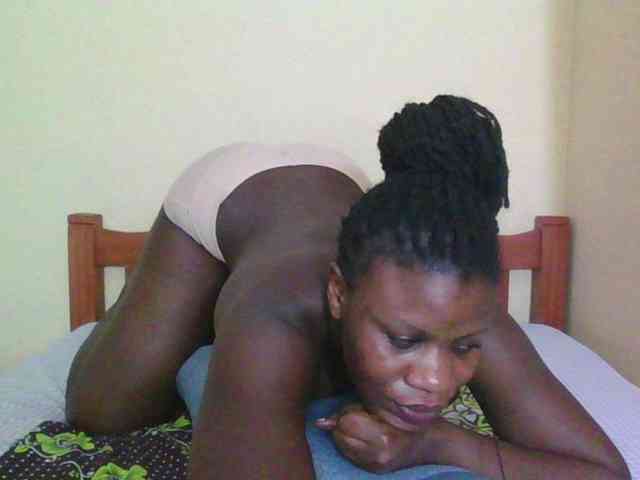 Babyrozzilah webcam