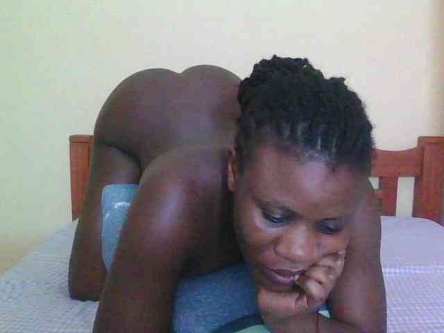 Babyrozzilah webcam