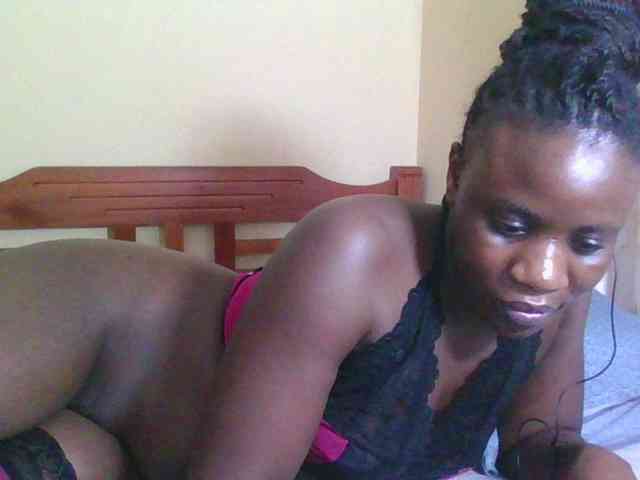 Babyrozzilah webcam