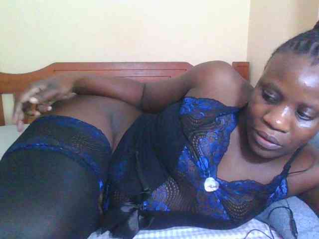 Babyrozzilah webcam