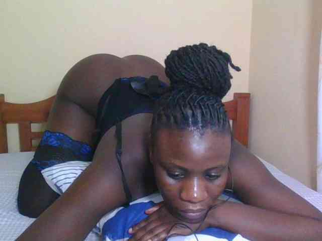 Babyrozzilah webcam