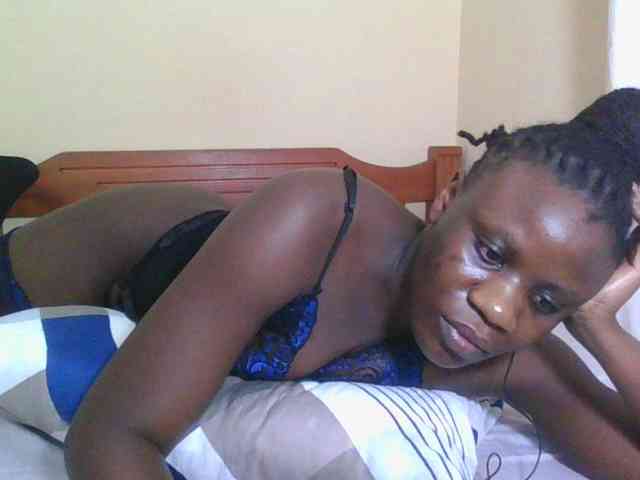 Babyrozzilah webcam