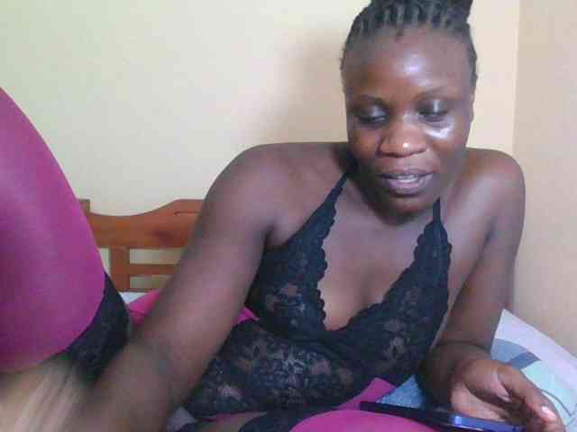 Babyrozzilah webcam