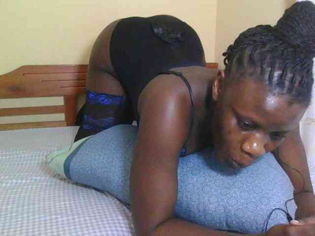 Babyrozzilah webcam