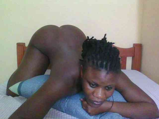Babyrozzilah webcam