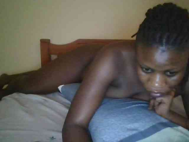 Babyrozzilah webcam