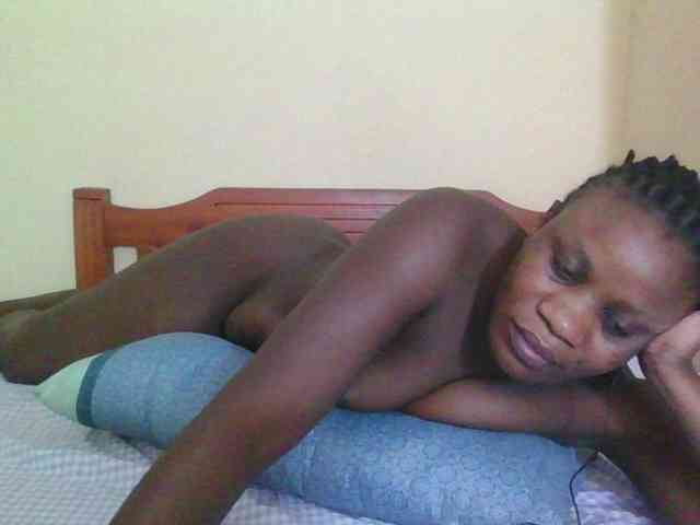 Babyrozzilah webcam