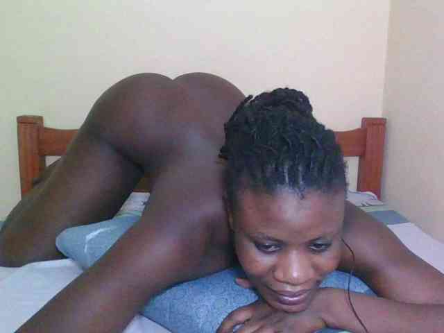 Babyrozzilah webcam