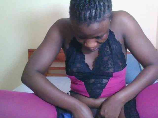 Babyrozzilah webcam