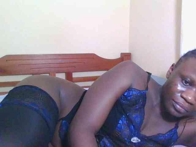 Babyrozzilah webcam