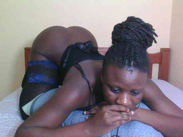 Babyrozzilah webcam