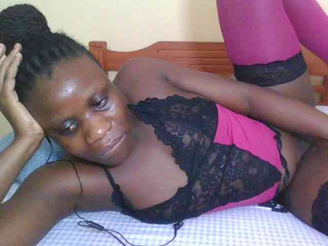 Babyrozzilah webcam