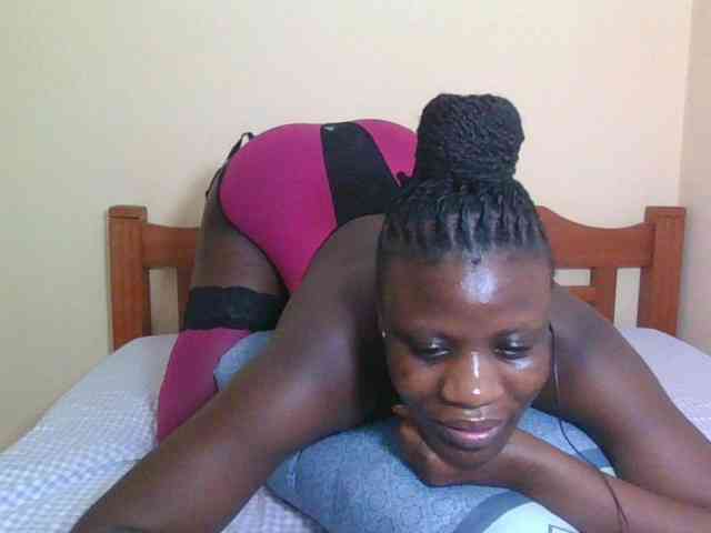 Babyrozzilah webcam