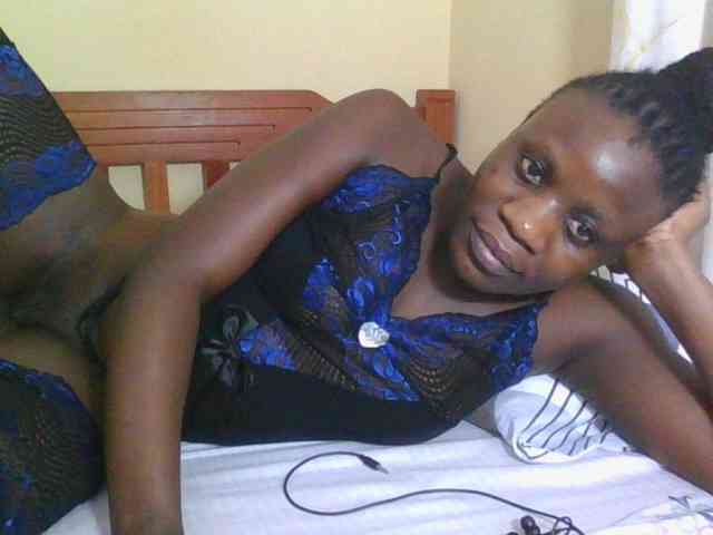 Babyrozzilah webcam