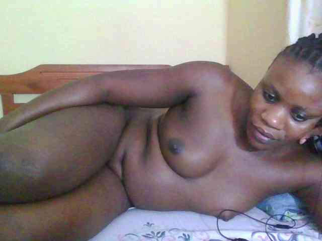 Babyrozzilah webcam