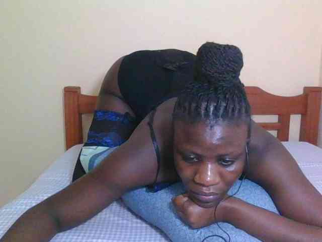 Babyrozzilah webcam